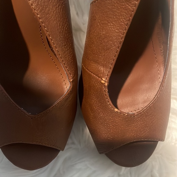 Steve Madden faux leather heels - Picture 3 of 4